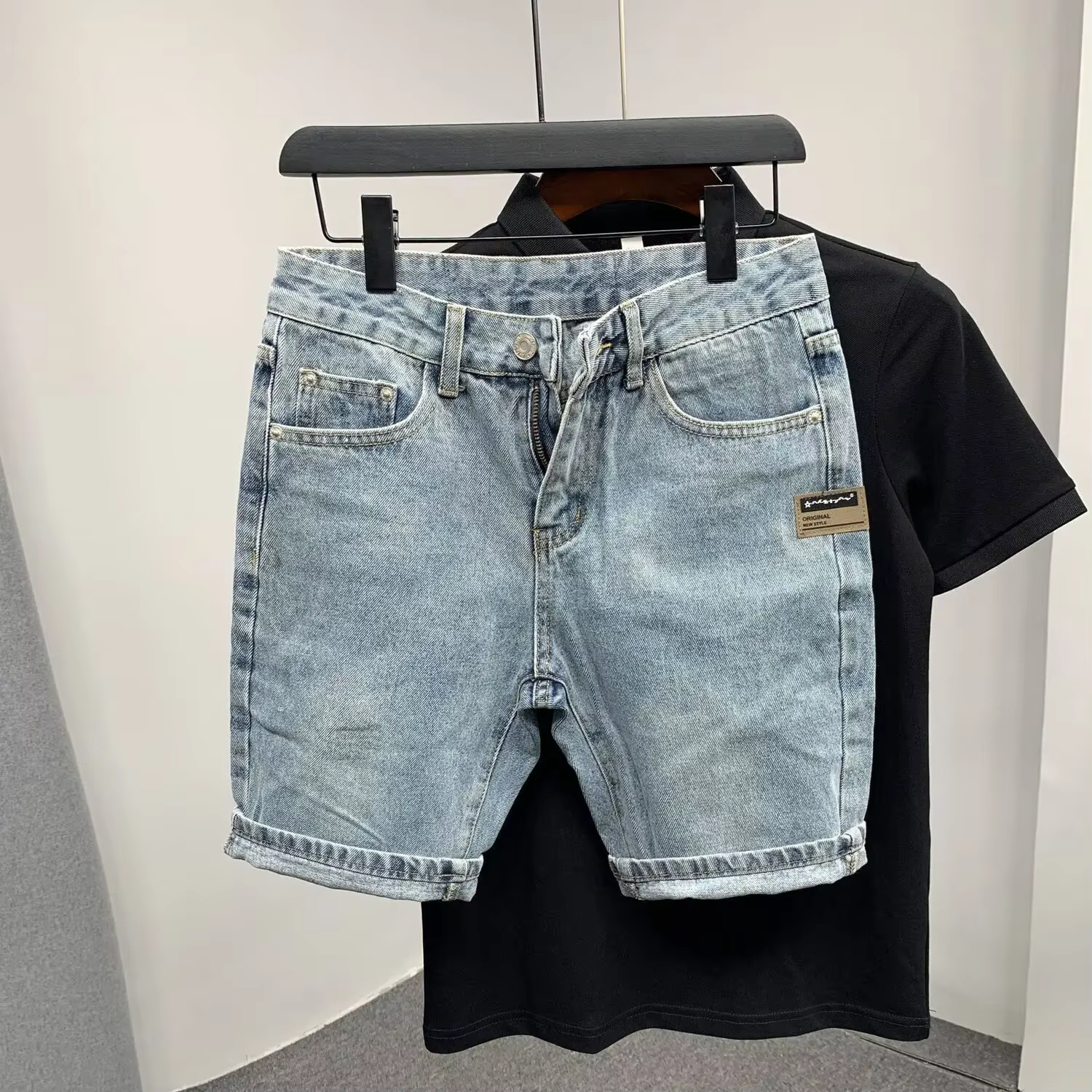 Short en jean droit graphique pour homme, pantalon court, boutons de mode, nouveauté de luxe, Y2K, é