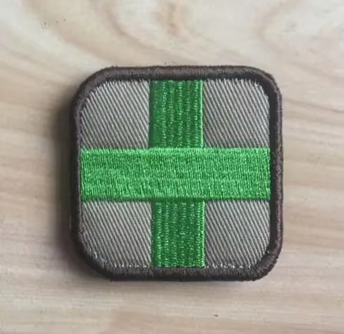 Petit badge médical de premiers soins en plein air, patchs à crochet et boucle, sensation de croix a