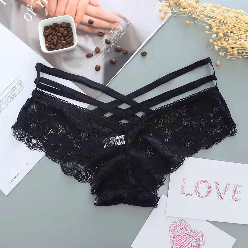 Culotte en dentelle pour femmes