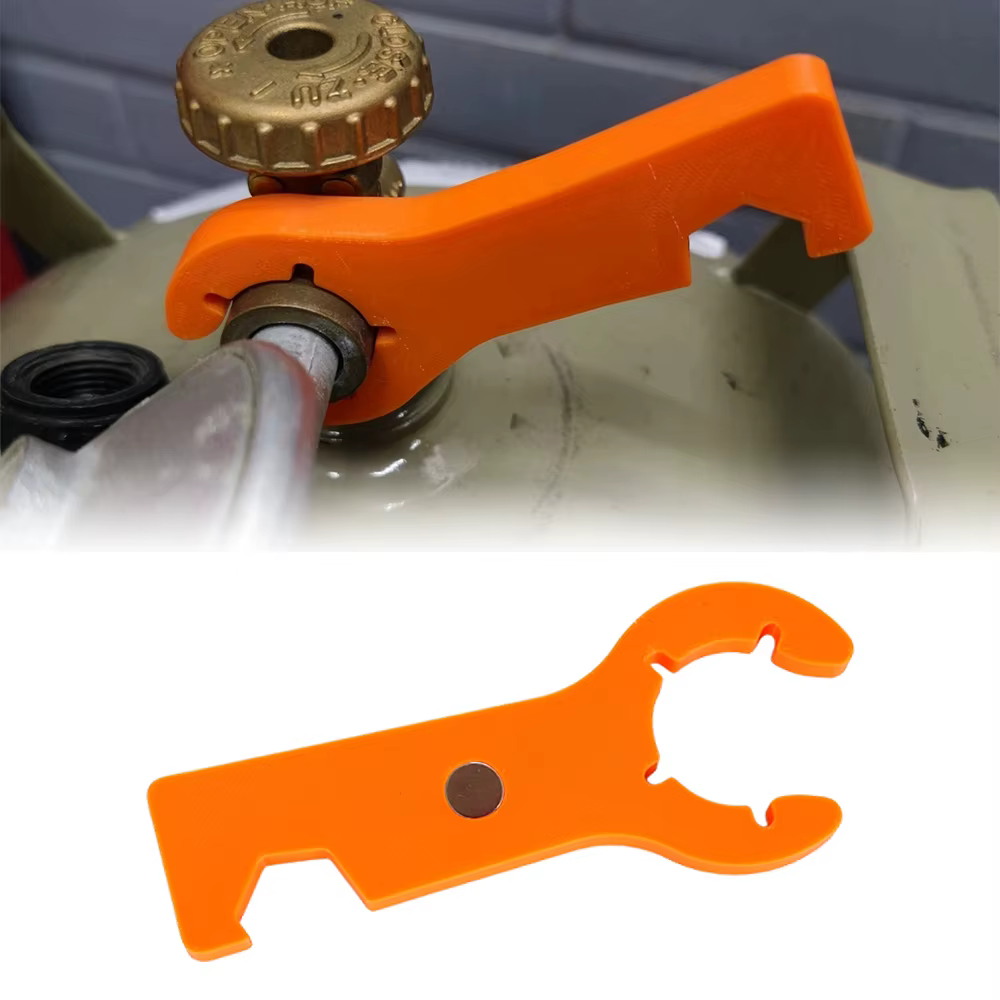 Clé à bouteille de gaz pour caravane RV, 1 pièce, clé à gaz magnétique 2 en 1, outils pour camping-car, gril, accessoires de voiture, accessoires de caravane