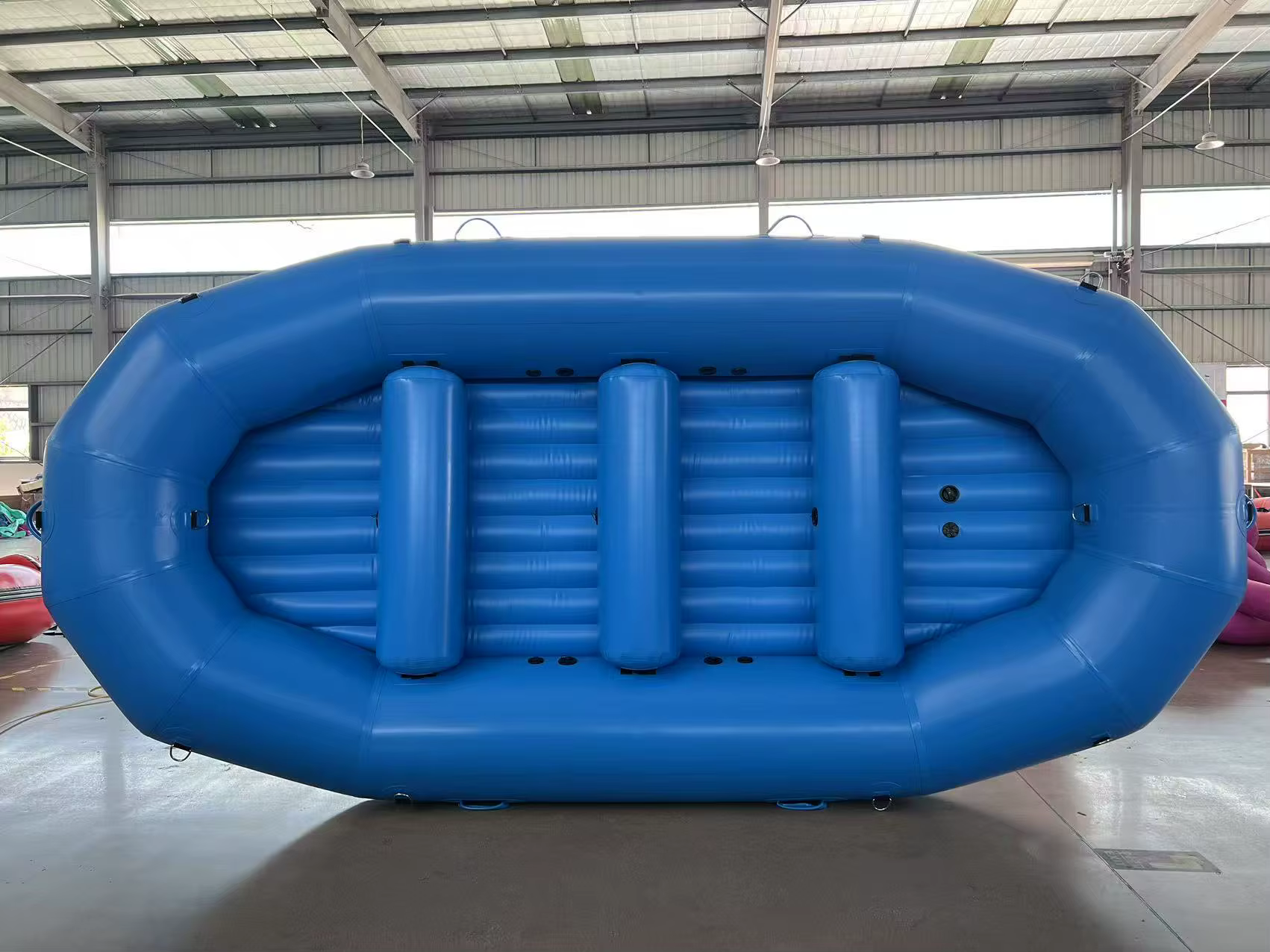 Bateau pneumatique autodrainer professionnel de 420 cm pour 8 personnes, idéal pour le rafting en rivière - À vendre
