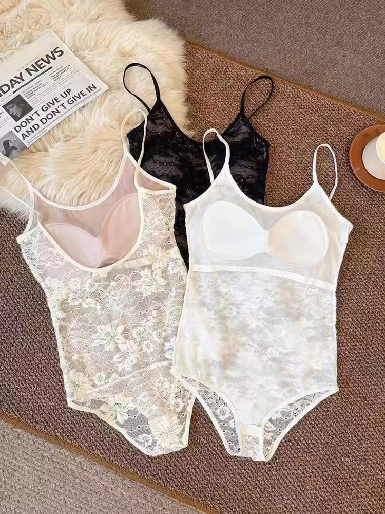 Body court en dentelle pour femmes