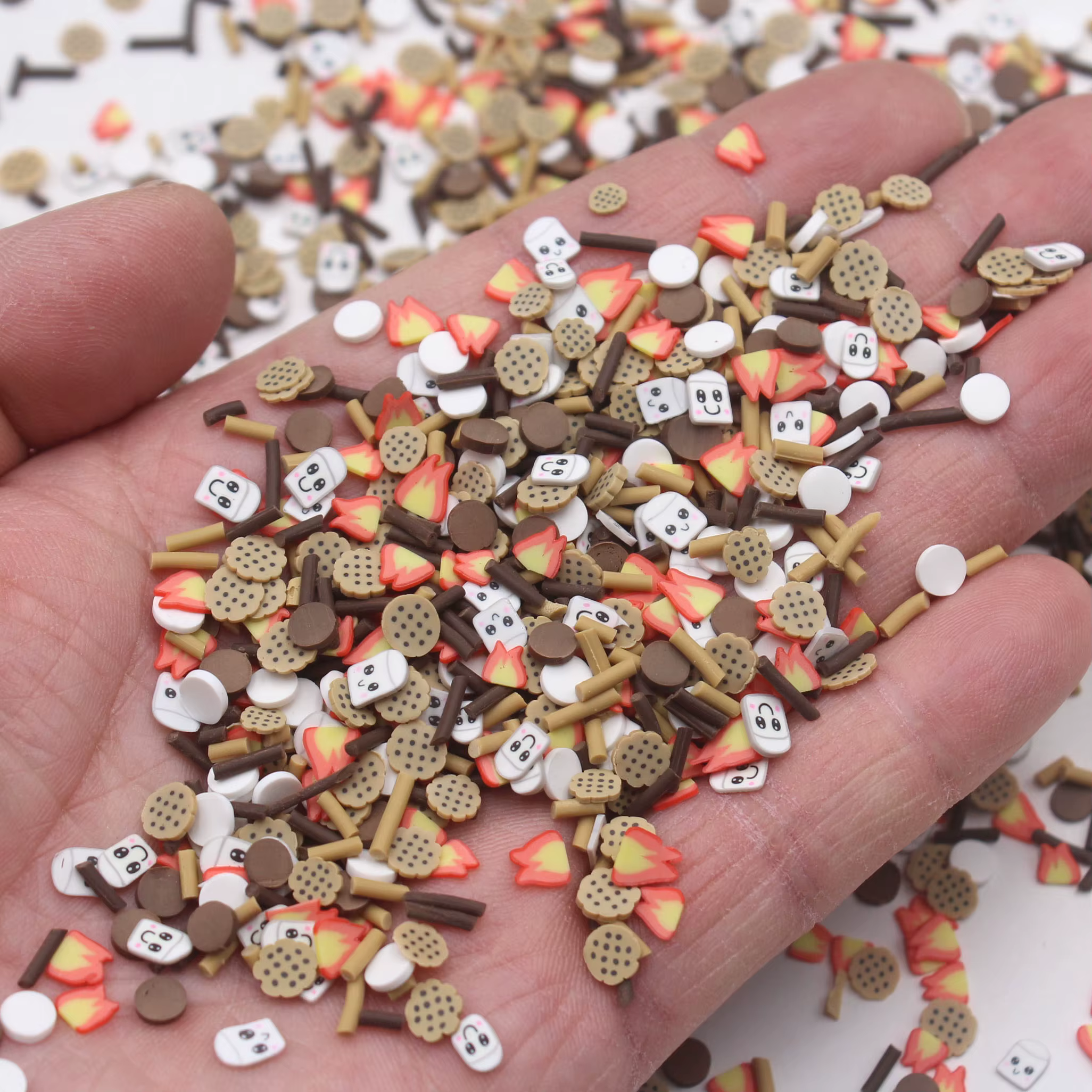 Gobelet en Forme de Flamme pour Bricolage DIY, Accessoire pour Biscuits, Bonbons, Tranches d'Argile Mélangées, Shaker, 100 g/Lot