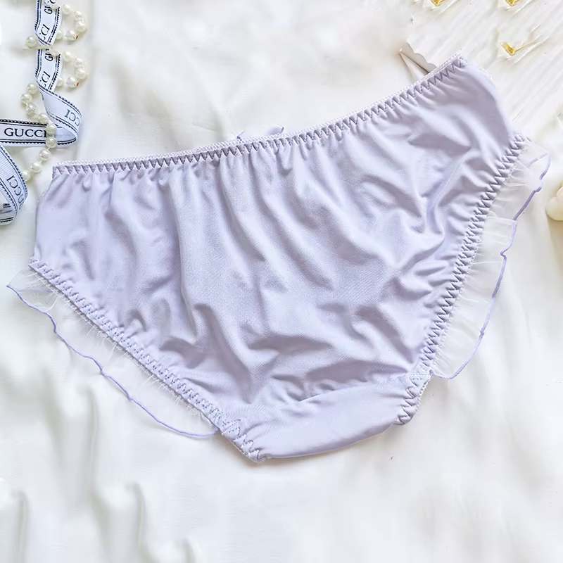 Lolita mignon belle culotte douce lait soie femmes respirant élasticité à volants sous-vêtements princesse Style lisse doux Breifs