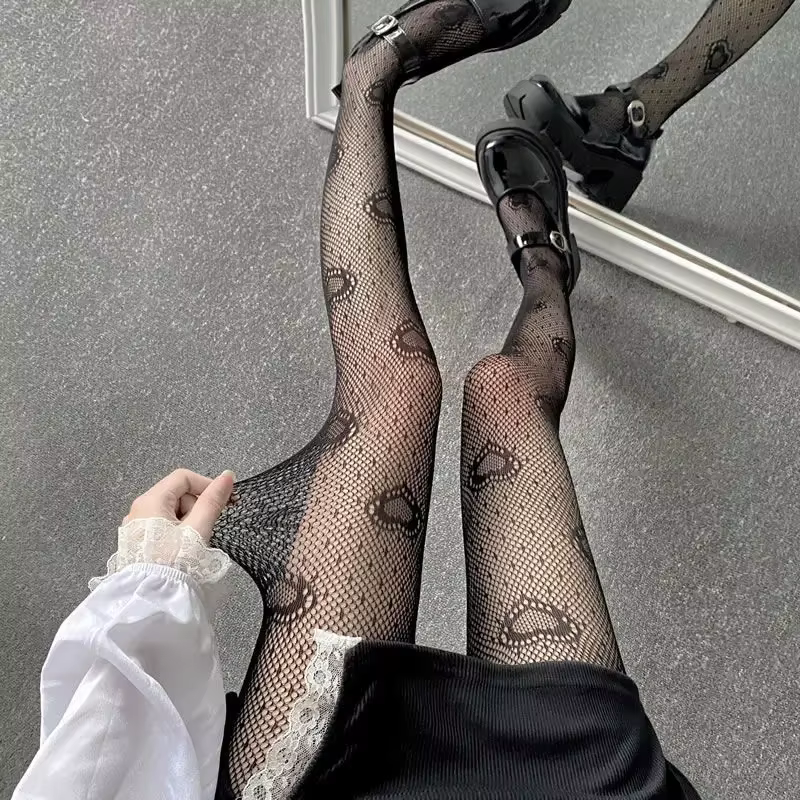 Collants résille en maille pour filles japonaises, collants Lolita Ins, collants blancs pour femmes, leggings d'été sexy, coeur et fleur