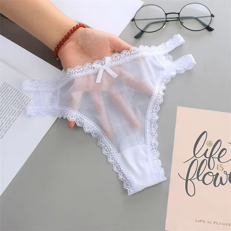 Culotte fine d'été Sexy ajourée en dentelle pour femmes, sous-vêtements sans couture, taille basse, Lingerie, string, respirant, confortable, slip pour dames