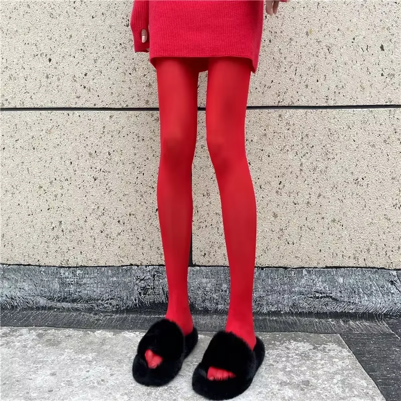 Collants rouges pour femmes