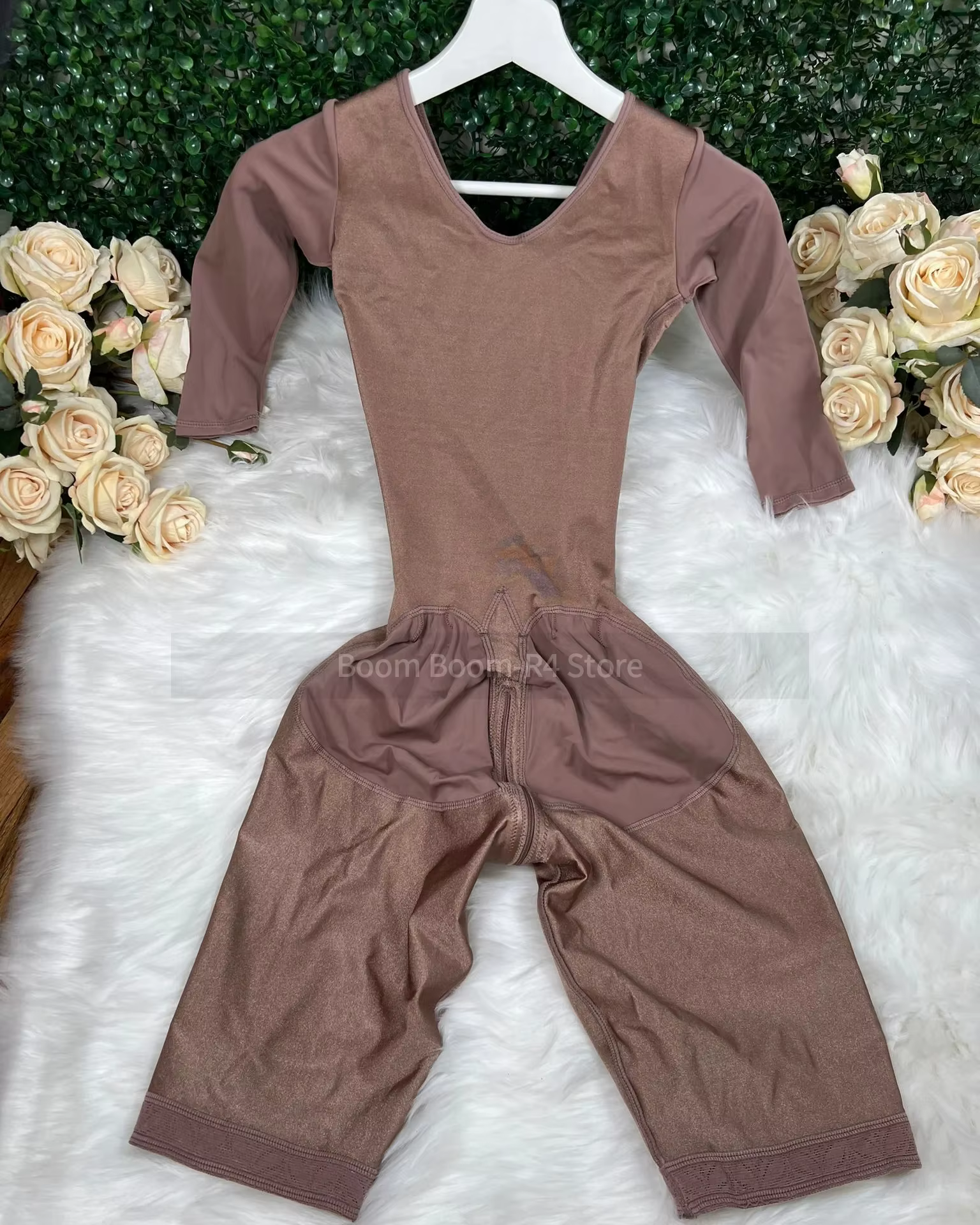 Combinaison Shapewear à manches courtes