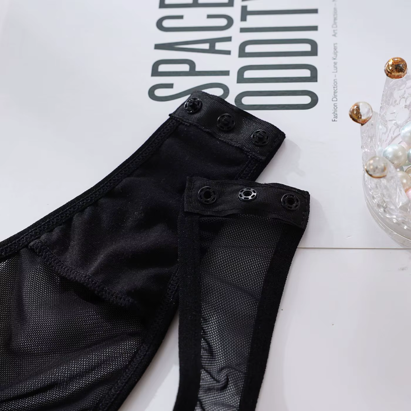 Ellolace Body moulant en dentelle Sexy transparent corps érotique avec gants jarretière tenue de boîte de nuit Sissy haut en maille sans entrejambe