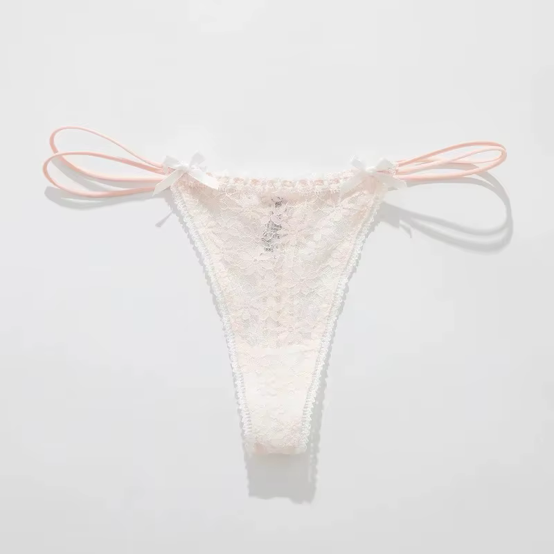 Culotte en dentelle avec nœud